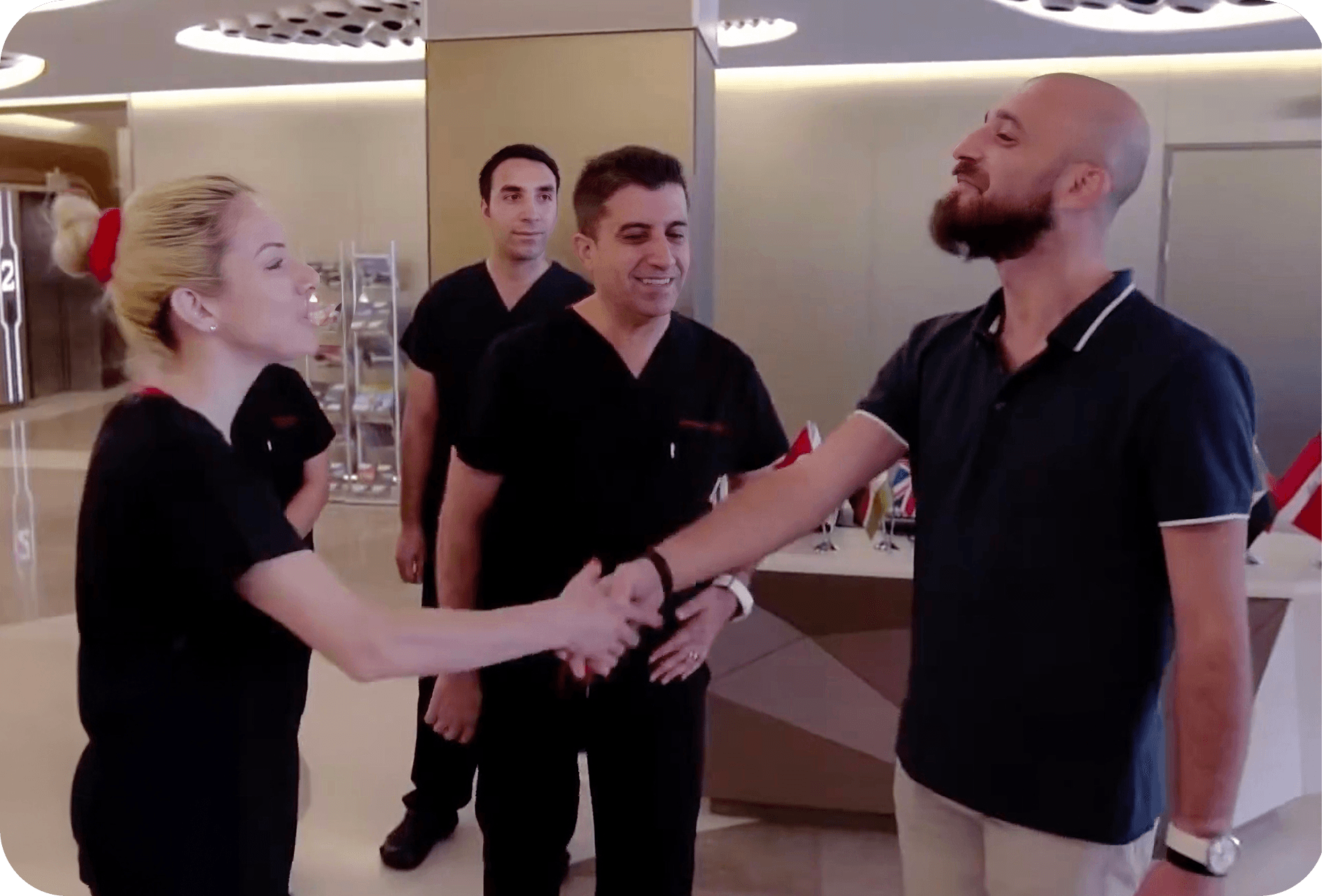 Consultation between patient and IstanbulMedic specialist